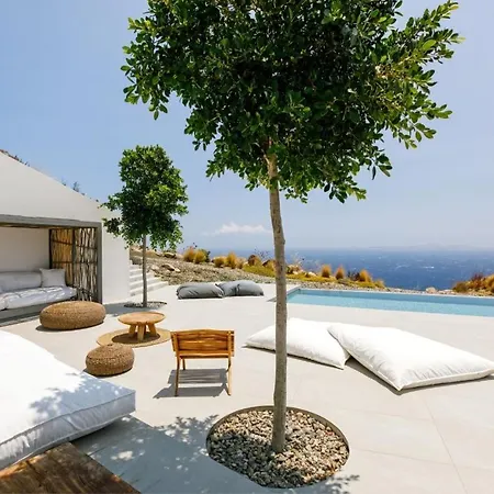 Luxury In Mykonos: An Oasis Of Elegance 5 Minutes From The Town Center Ano Mera